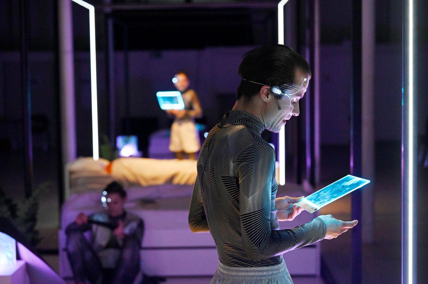 Victory im Sonnengruß