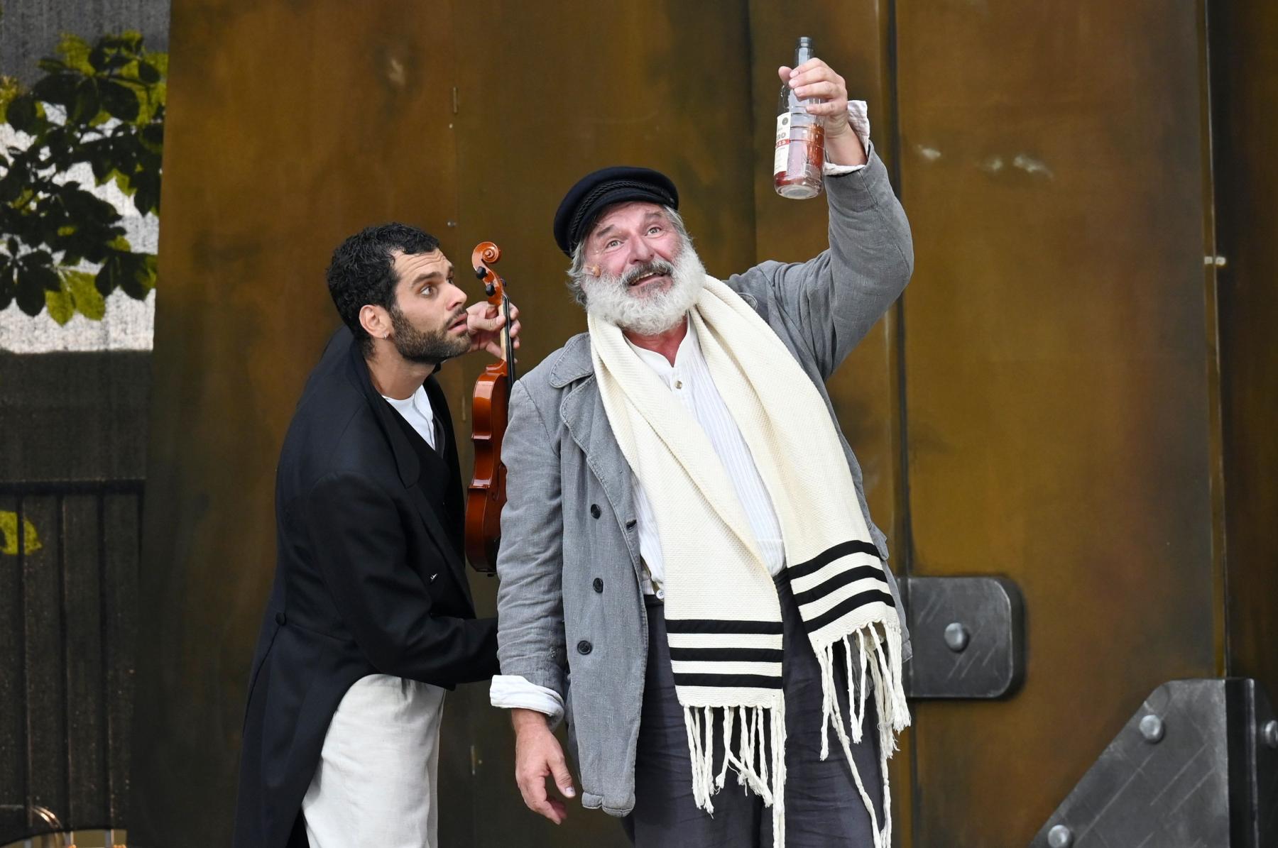 Anatevka – Fiddler on the roof